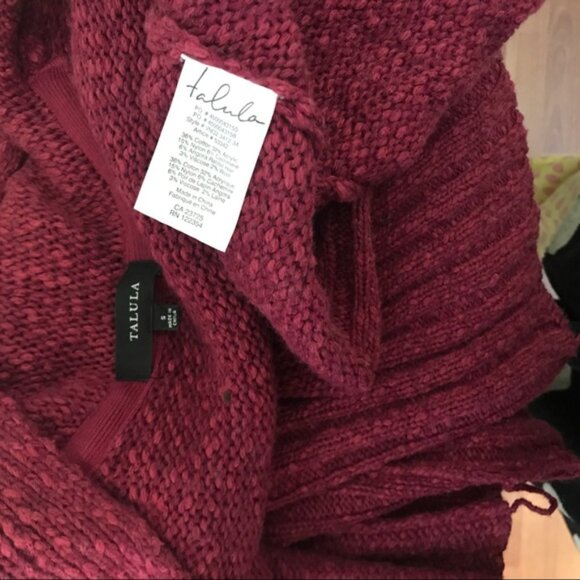 Aritzia TALULA Lenox Oversized Cardi Sweater Knit Cardigan Pockets Cozy Soft S - Picture 5 of 5